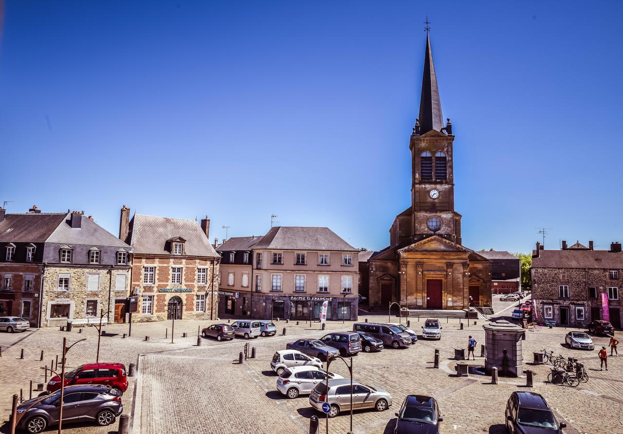 Hotel L'Etoile De Marie Rocroi Eksteriør bilde